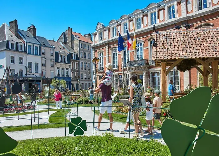 Vue Cathédrale - Au Cœur De La Vieille Boulogne-sur-Mer